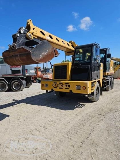 Used Gradall Excavator